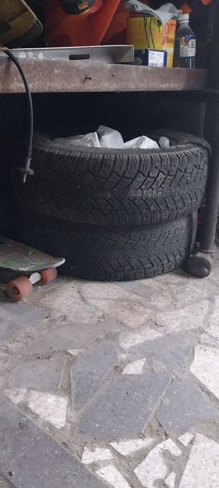 Продаю зимнию резину