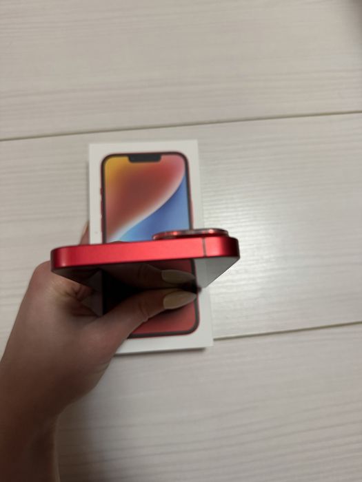 iPhone 14 Red 128 GB