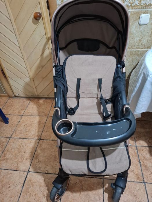 Продам детскую коляску