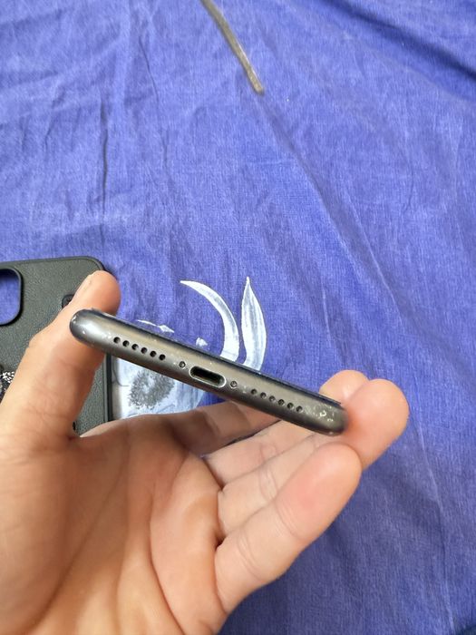 iPhone 11 с гарантией