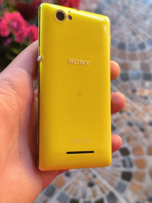 Telefon Sony Xperia M C1905