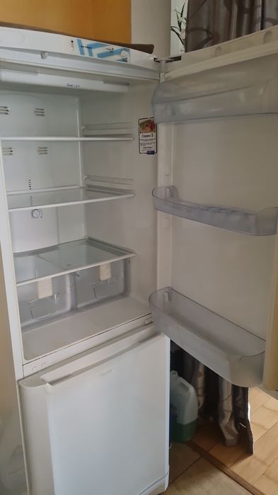 Холодильник Индезит