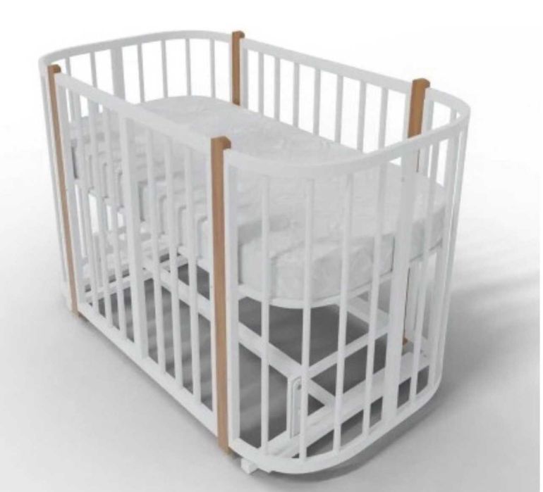 Продаем манеж россия