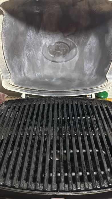 Grătar electric Weber Q 1400 2200 W suprafață de gătire 43x32 cm gri
