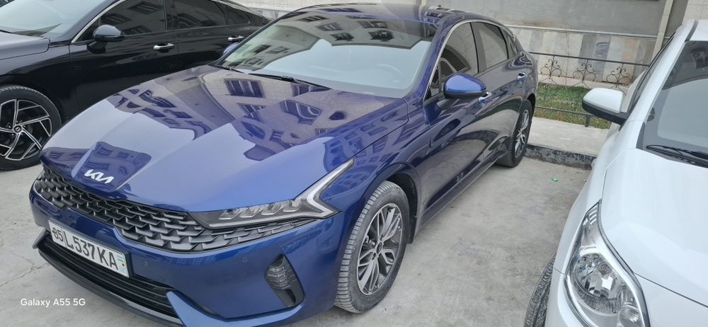 Kia K5 koreyskiy