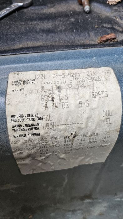 Голф 4 - 1.6 бензин на части