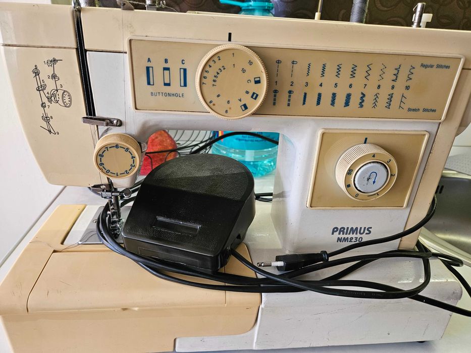 Mașină de cusut Primus NM230