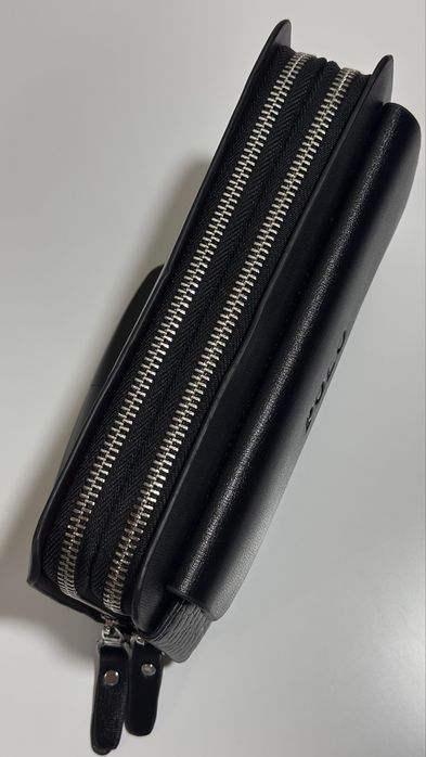 барсетка эркакларники сотилади