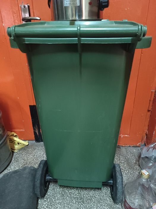 Pubela de gunoi 240 L