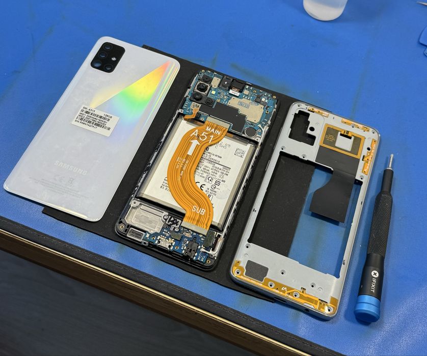 Качествен ремонт на смартфони, таблети, смарт часовници и слушалки