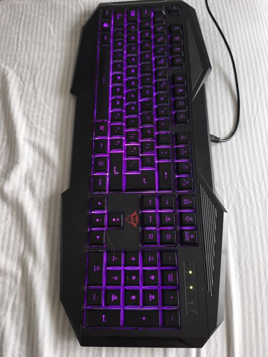 Sistem Calculator PC  gaming complet- unitate + monitor 23+ tastatura