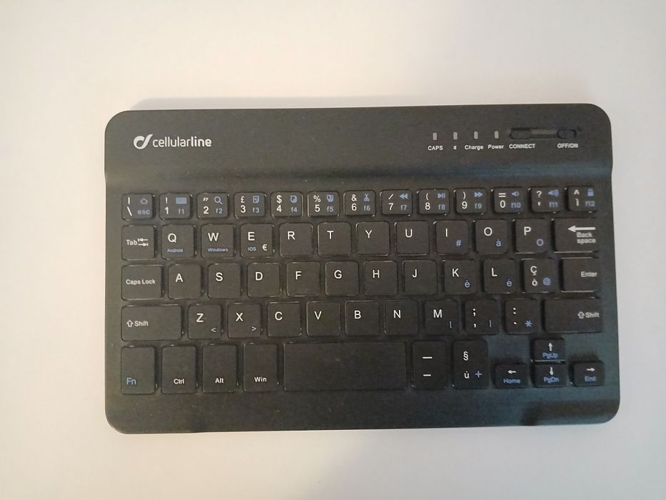 Tastatura Bluetooth Windows/Ios  plus cover