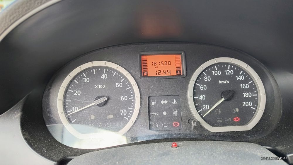 Dacia Logan. 2008...