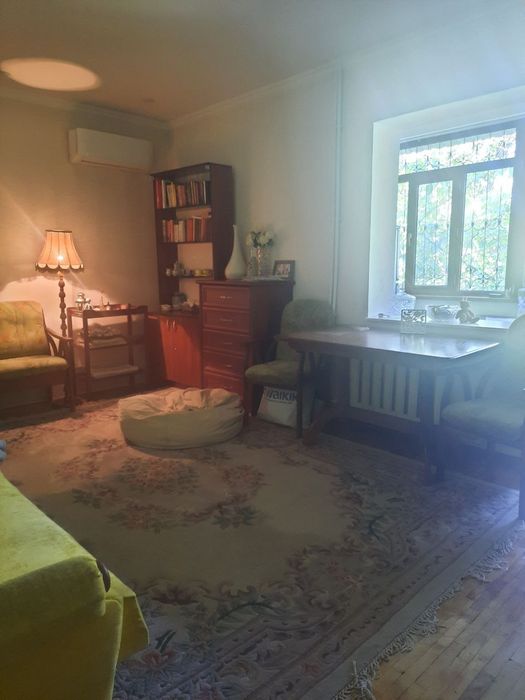 Сдаётся в аренду 2хом квартира  на Чиланзаре 2  с балконом 2х6