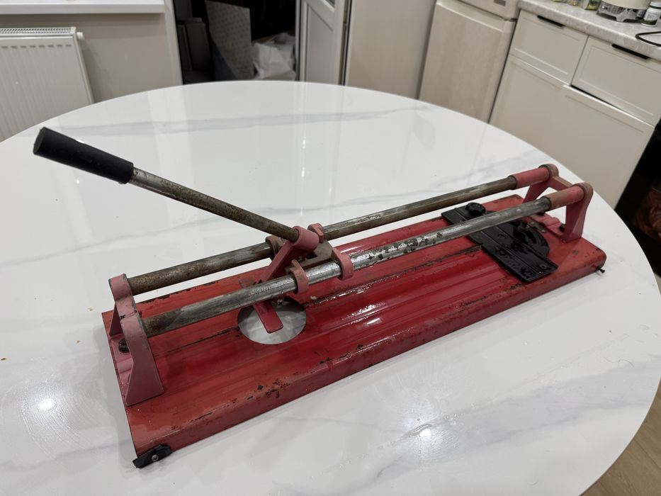 плиткорез кафелерезка