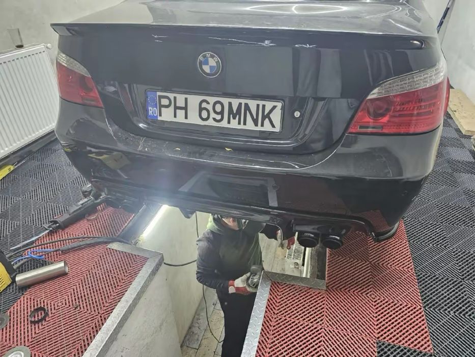 BMW Seria 5 2009 — imagine 5