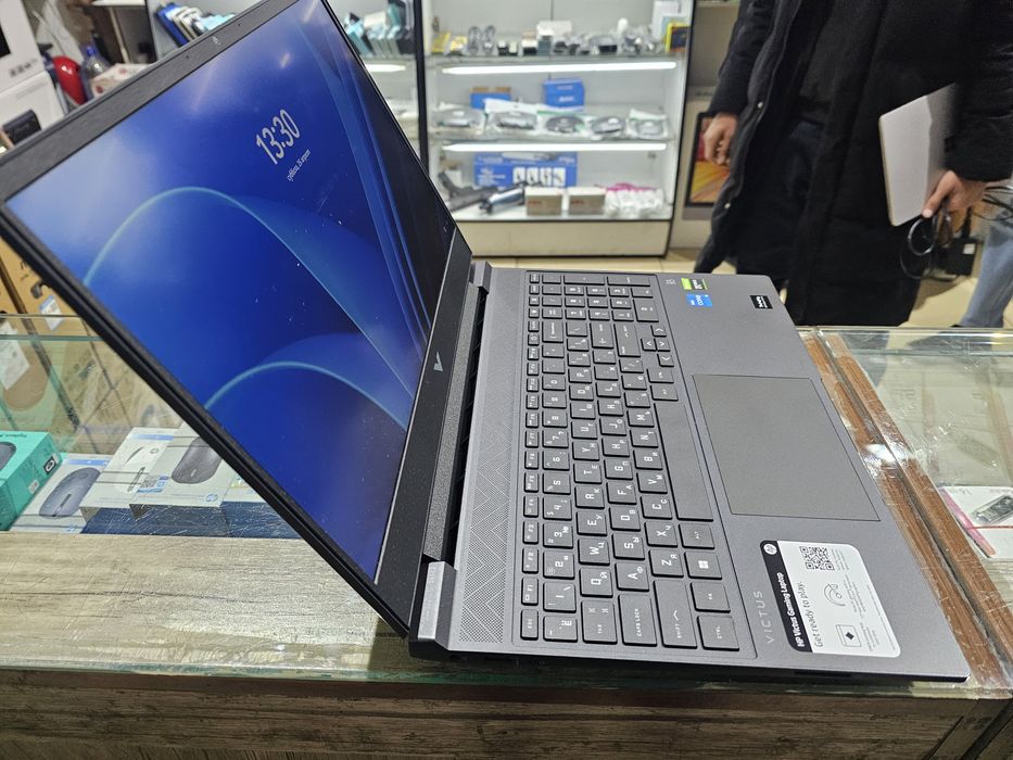 HP Victus Core i5 12-поколения