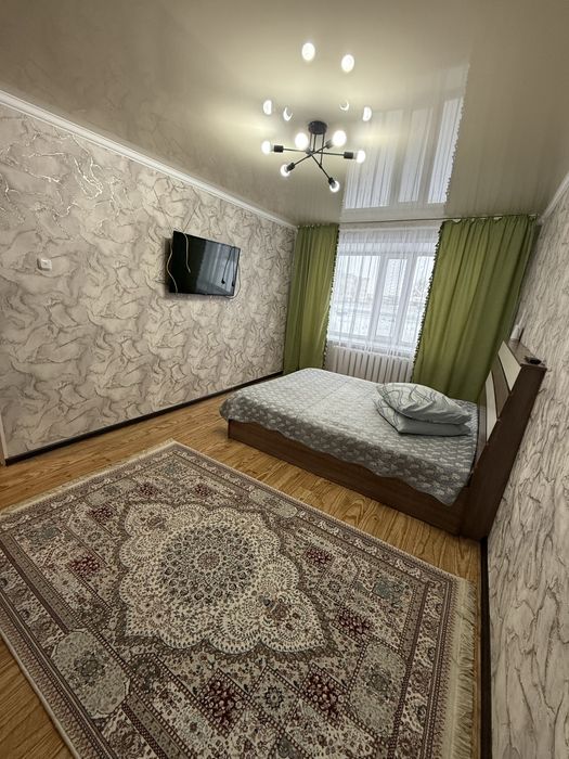 1 комнаталы квартира арендаға беріледі (сутка и почасовой)