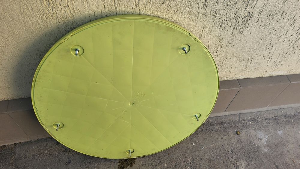 Стол Икея Маммут