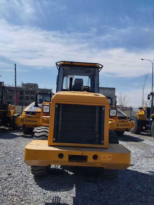 Самарканда 1,8 м3 лик погрузчик кредит ва лизинга!