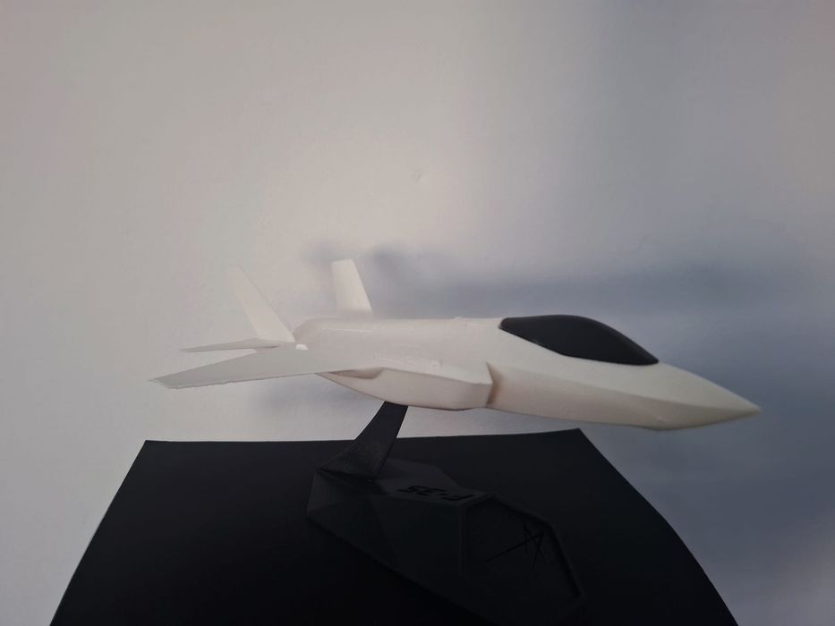 Macheta avion F35
