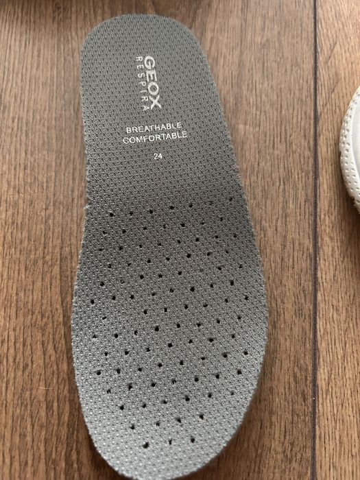 Adidași Geox mărimea 24