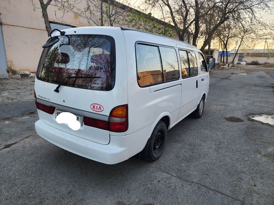 Продаю KIA PREGIO 1999