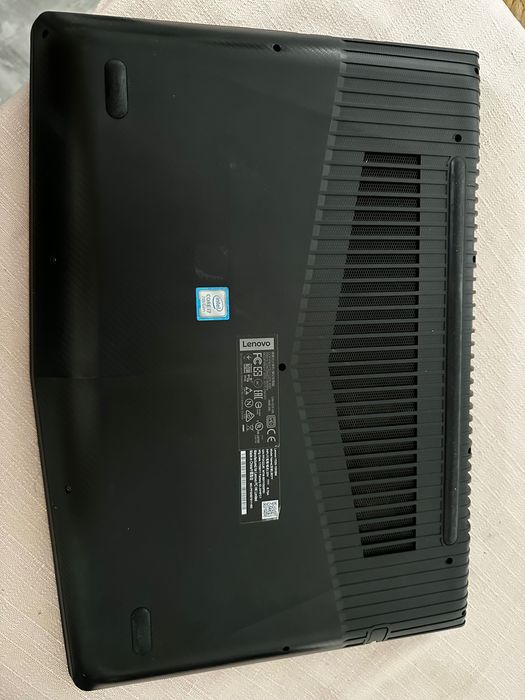 Laptop Lenovo Legion Y520 - I7, 32 GB RAM, SSD 1,5 TB