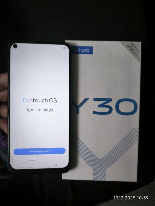 Продам телефон vivo y30