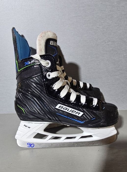 Patine 90 hochei hockey  Bauer XLP  marime 30   (  20,5  cm lungime interioara).
