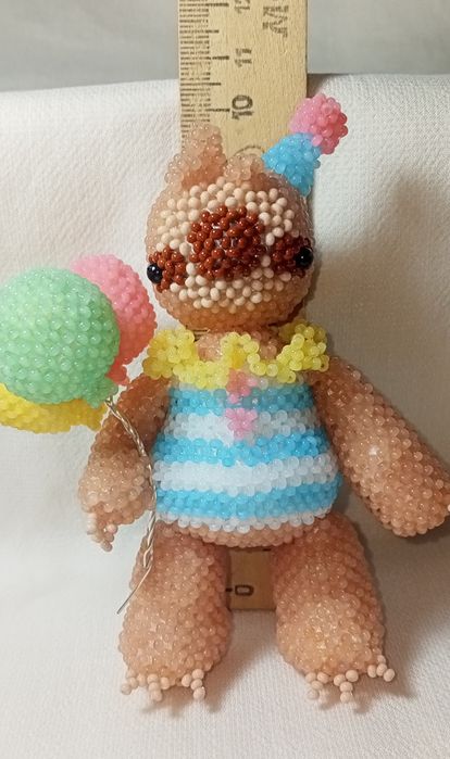 Детская ручная работа. Ленивец.