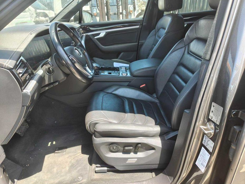 VW Touareg VW Touareg 3.0TDI/R-LINE/