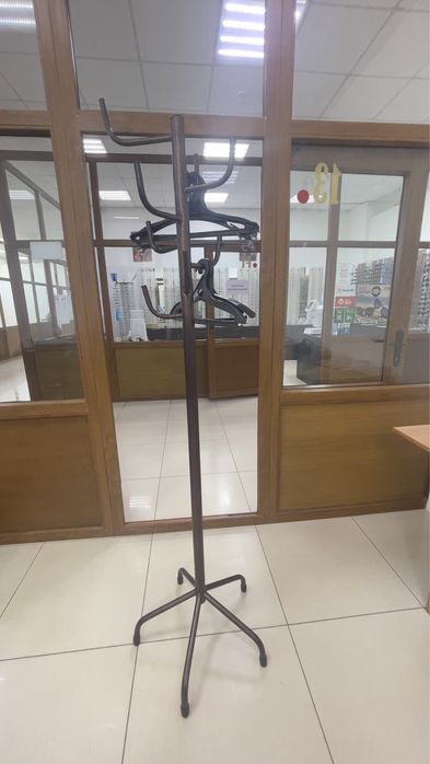 Вешалка для вещей