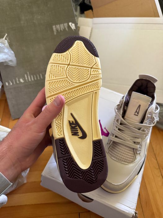 Jordan 4 A Mă Maniere mărimea 41, 42, 43