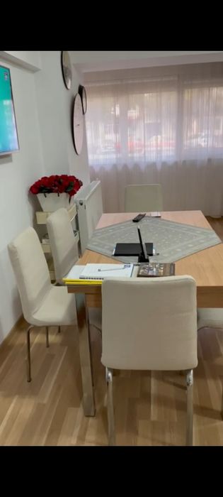 Proprietar vand apartament 3 camere