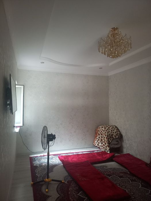 Sug'diyona. 2 qavatli uy sotiladi