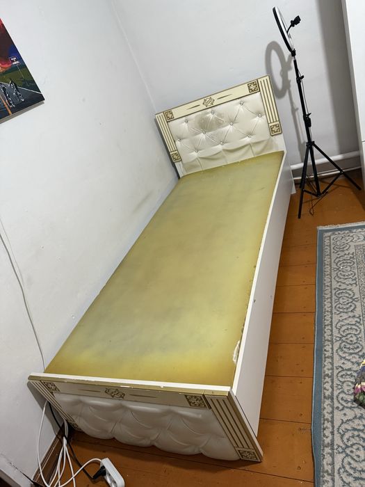 Спальный гарнитур подростковый