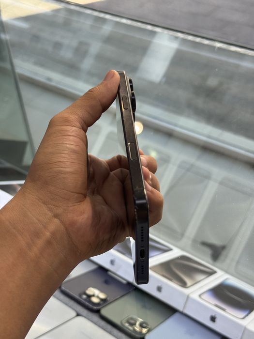 Iphone 16 pro max 256gb 88%