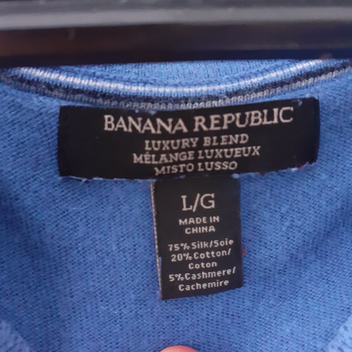 Pulover albastru intens Banana Republic din matase si casmir