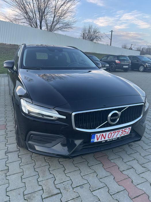 Volvo V60-nov 2020 Manuala