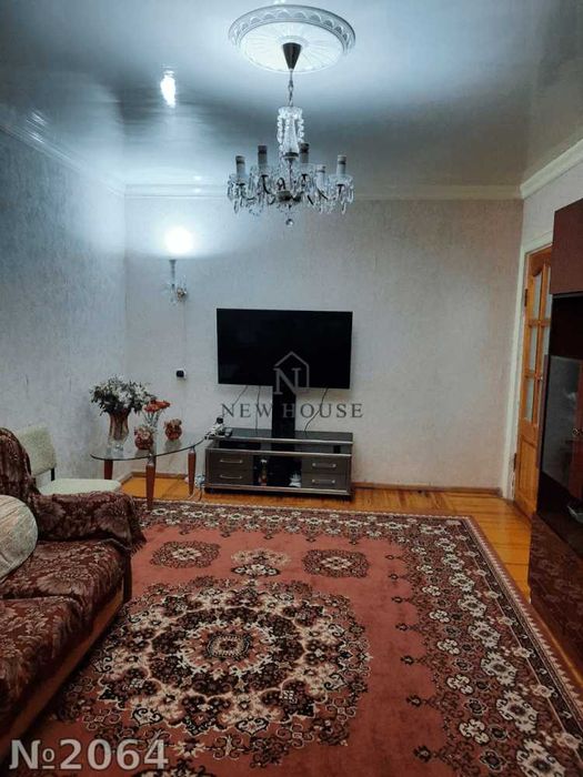 4/2/4 Новомосковская 77-серия (№ 2064)