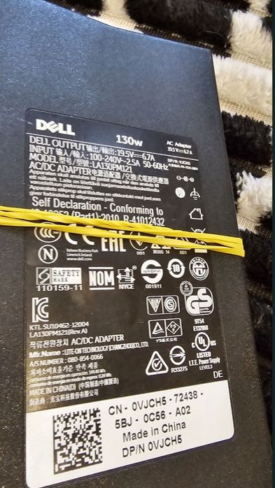 Incarcator original functional pentru laptop Dell  19,5V și 6,7A, 130W