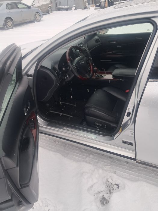 Lexus GS300. В отличном состоянии.