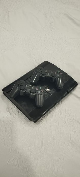 Продам playstation 3 super slim