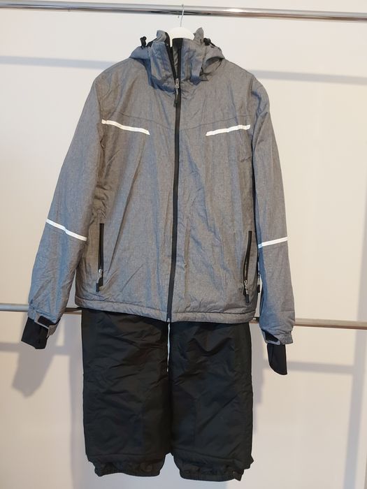 Costum de iarna pt ski