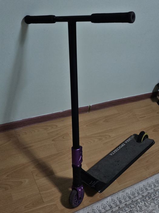 Продам кастомный трюковой самокат стрит