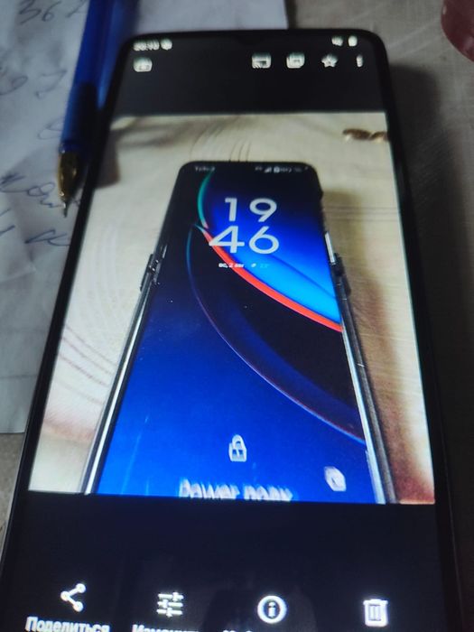 Продаю телефон Motorola