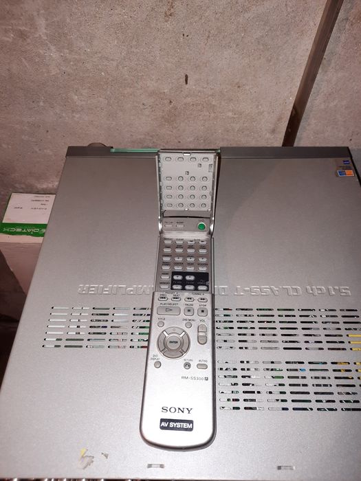 DVD Player SONY с дистанционно