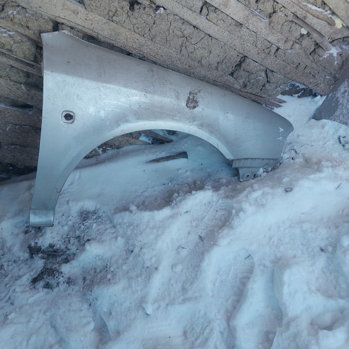 Продам капот крыло