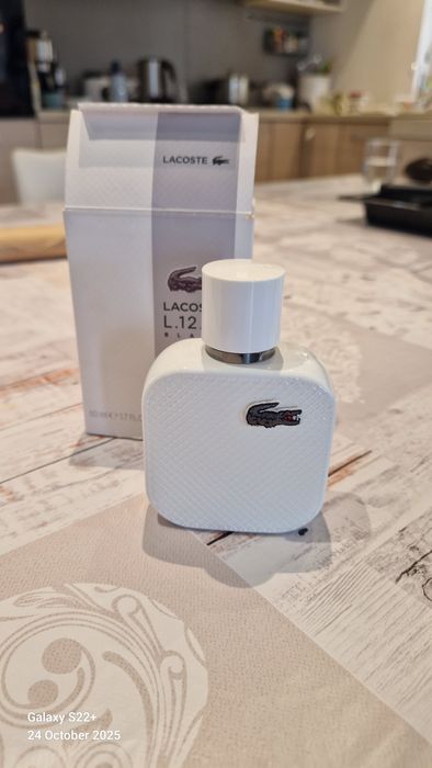 Vând Parfum Lacoste Blanc